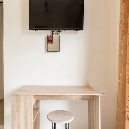 Apartment Nikol White Tower Of *